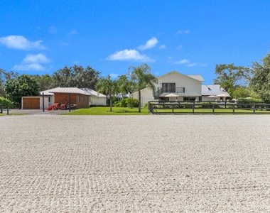 14965 Oatland Court - Photo Thumbnail 4