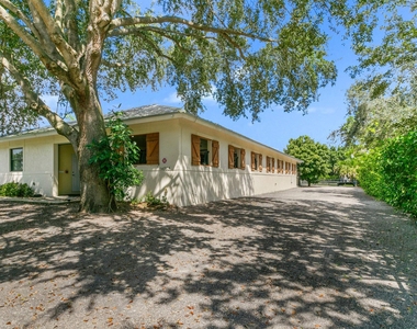 14965 Oatland Court - Photo Thumbnail 5