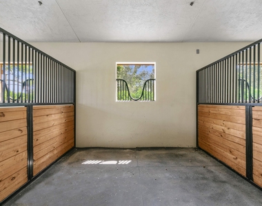14965 Oatland Court - Photo Thumbnail 9