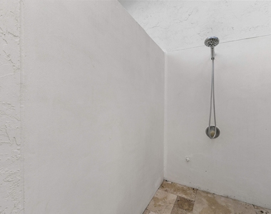 14965 Oatland Court - Photo Thumbnail 45