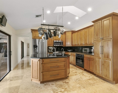 14965 Oatland Court - Photo Thumbnail 15