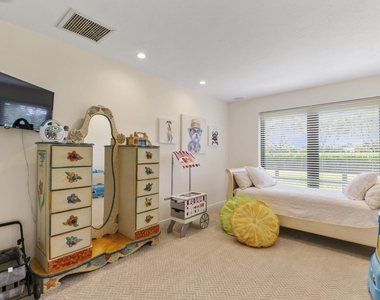 14965 Oatland Court - Photo Thumbnail 26