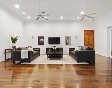 1321 Pelham Road - Photo Thumbnail 10