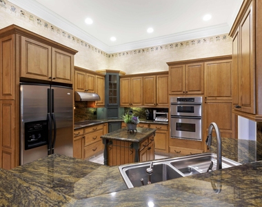 1321 Pelham Road - Photo Thumbnail 15