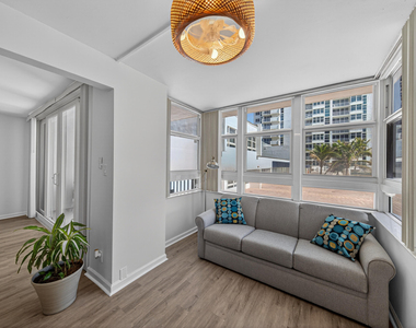 1370 S Ocean Boulevard - Photo Thumbnail 3