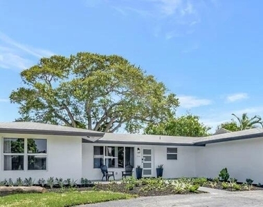 1950 Ne 30th Street - Photo Thumbnail 21