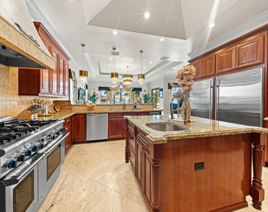 2901 Ne 22nd Court - Photo Thumbnail 30