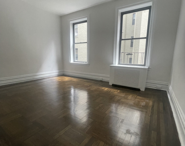 West 104th Street - Photo Thumbnail 8