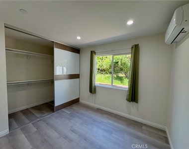 15323 Via Verita Avenue - Photo Thumbnail 13
