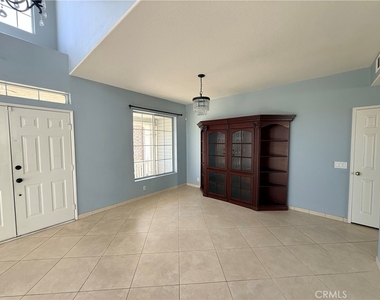 768 Valdosta - Photo Thumbnail 5