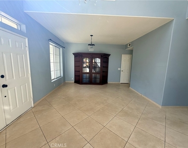 768 Valdosta - Photo Thumbnail 6