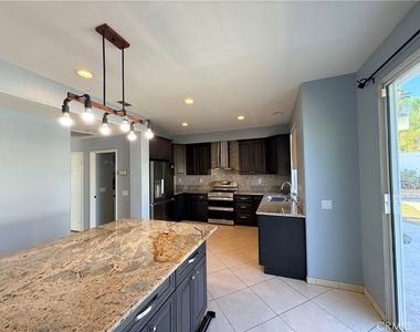 768 Valdosta - Photo Thumbnail 10