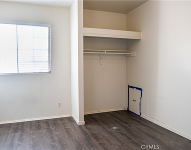 114 N Lewis - Photo Thumbnail 1