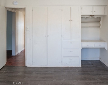 114 N Lewis - Photo Thumbnail 2