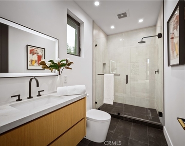 5244 Tampa Ave - Photo Thumbnail 53