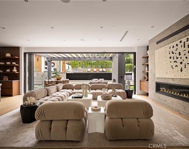 5244 Tampa Ave - Photo Thumbnail 19