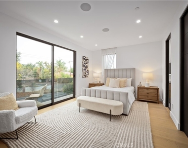 5244 Tampa Ave - Photo Thumbnail 51