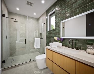 5244 Tampa Ave - Photo Thumbnail 59