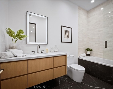 5244 Tampa Ave - Photo Thumbnail 50