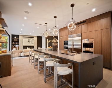 5244 Tampa Ave - Photo Thumbnail 28