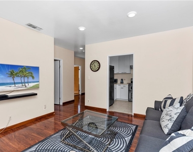 161 N Willaman Drive - Photo Thumbnail 3