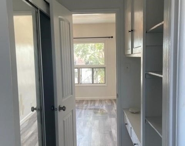 1809 4th Street - Photo Thumbnail 6