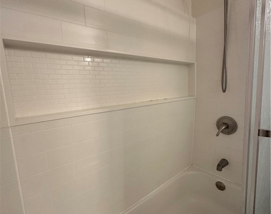 12350 Del Amo - Photo Thumbnail 15