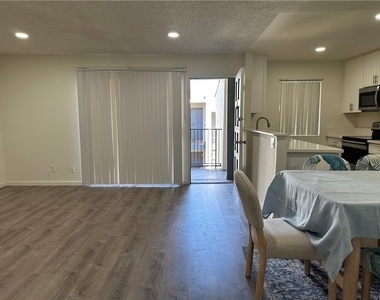 12350 Del Amo - Photo Thumbnail 3