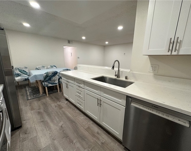 12350 Del Amo - Photo Thumbnail 11