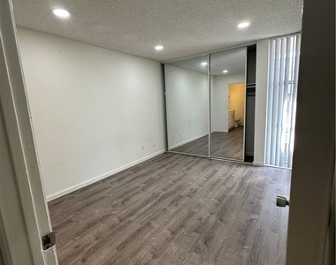 12350 Del Amo - Photo Thumbnail 23