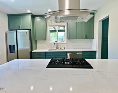 16744 Ludlow Street - Photo Thumbnail 4