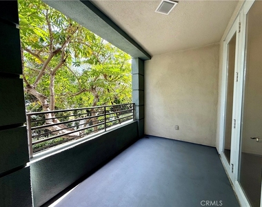 2243 Martin - Photo Thumbnail 24