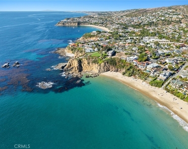 203 Crescent Bay Drive - Photo Thumbnail 2
