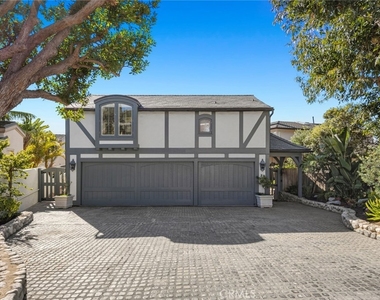 203 Crescent Bay Drive - Photo Thumbnail 3