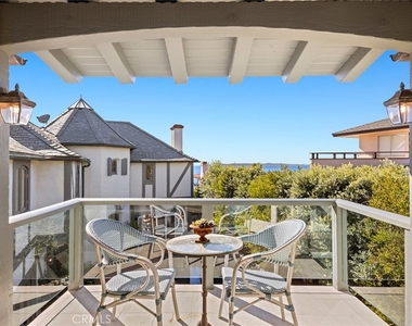 203 Crescent Bay Drive - Photo Thumbnail 32