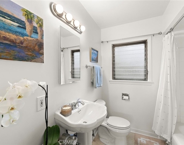 189 Lower Cliff Drive - Photo Thumbnail 13