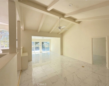 39850 Kapalua Way - Photo Thumbnail 3