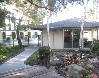 1591 Ellis St. - Photo Thumbnail 5