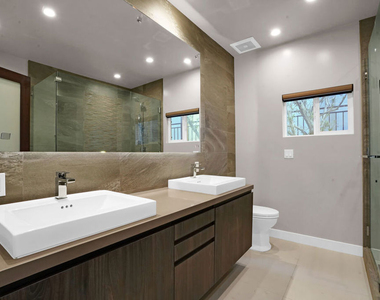 3832 Shannon Road - Photo Thumbnail 28
