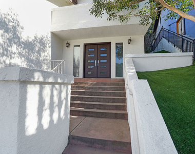 3832 Shannon Road - Photo Thumbnail 4