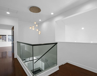 3832 Shannon Road - Photo Thumbnail 23