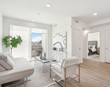 218 Alvarado Street - Photo Thumbnail 4