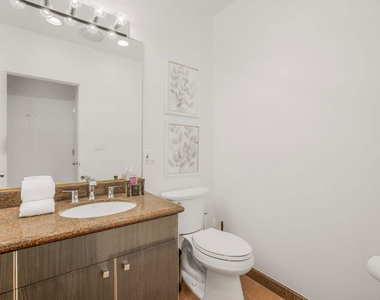 8507 Franklin Avenue - Photo Thumbnail 30