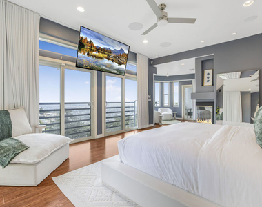 8507 Franklin Avenue - Photo Thumbnail 23