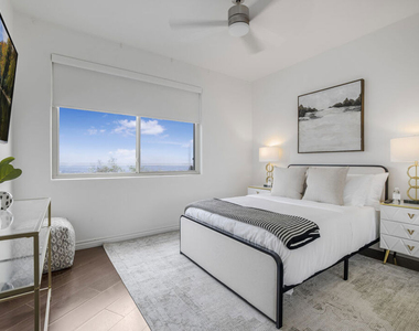 8507 Franklin Avenue - Photo Thumbnail 34