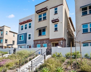 720 Grace Avenue - Photo Thumbnail 39