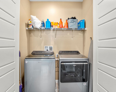 720 Grace Avenue - Photo Thumbnail 24