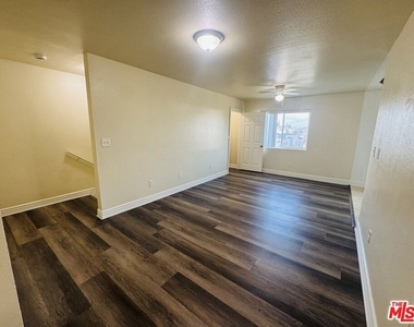 136 W 97th Street - Photo Thumbnail 24