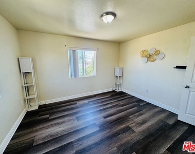 136 W 97th Street - Photo Thumbnail 13