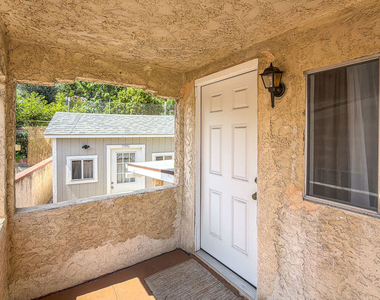 3331 1/2 City Terrace Drive - Photo Thumbnail 3